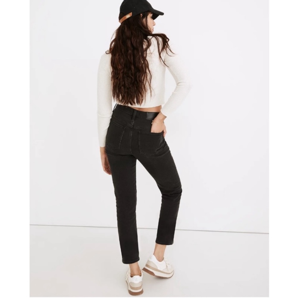 Madewell Classic Straight Jeans in Lunar Wash